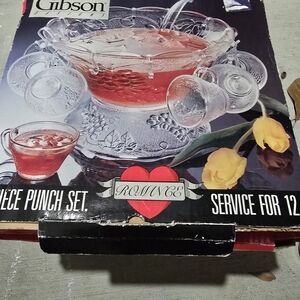 Gibson Romance Clear Punch Bowl Set